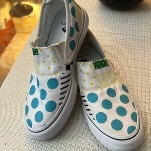 Emerica sneakers see photos , women 7.5 , men’s 6, EU 38, runs a little big